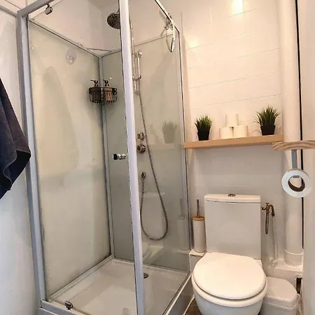 Au Coeur De La Cite Des Fables Апартаменты *